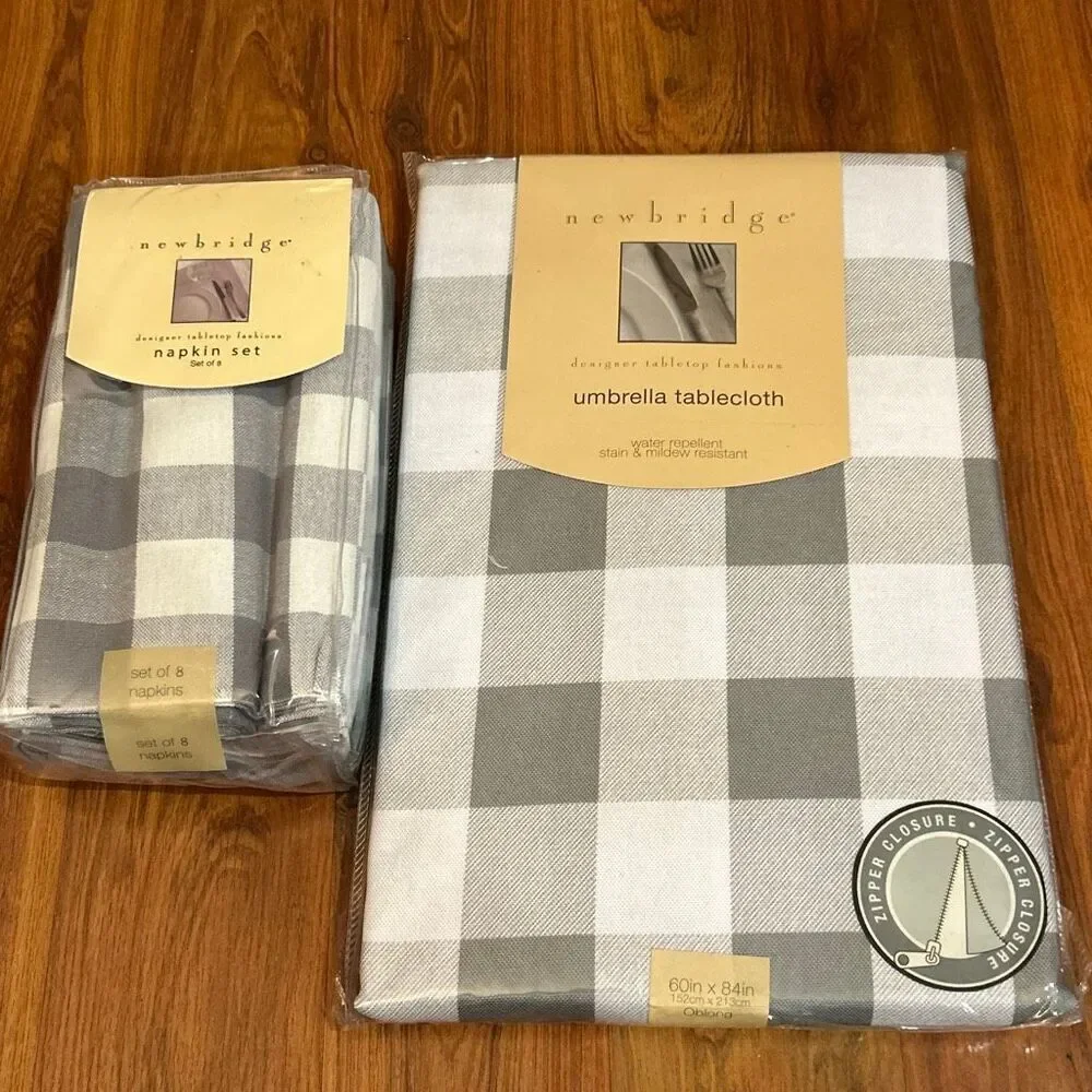 NWT Newbridge gray white gingham umbrella water resistant tablecloth and set of
